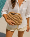 CLUTCH RAFIA NATURAL