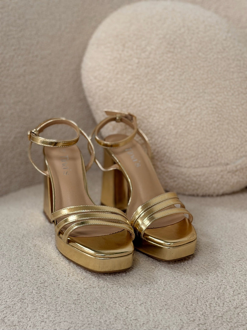 tacon Invitada Gold | Nuit