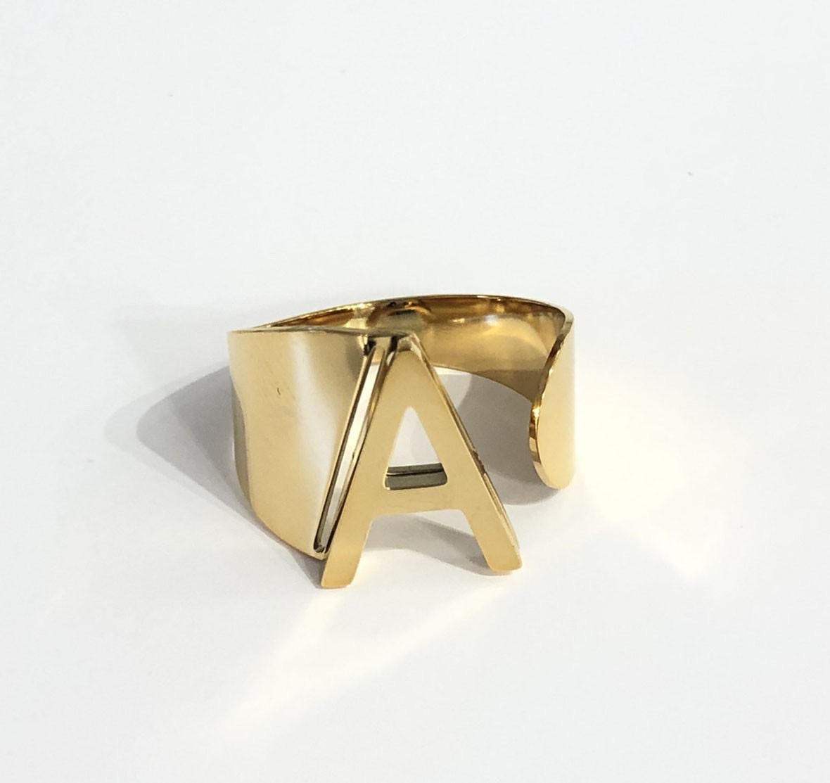 Anillo personalizado letter | Scar