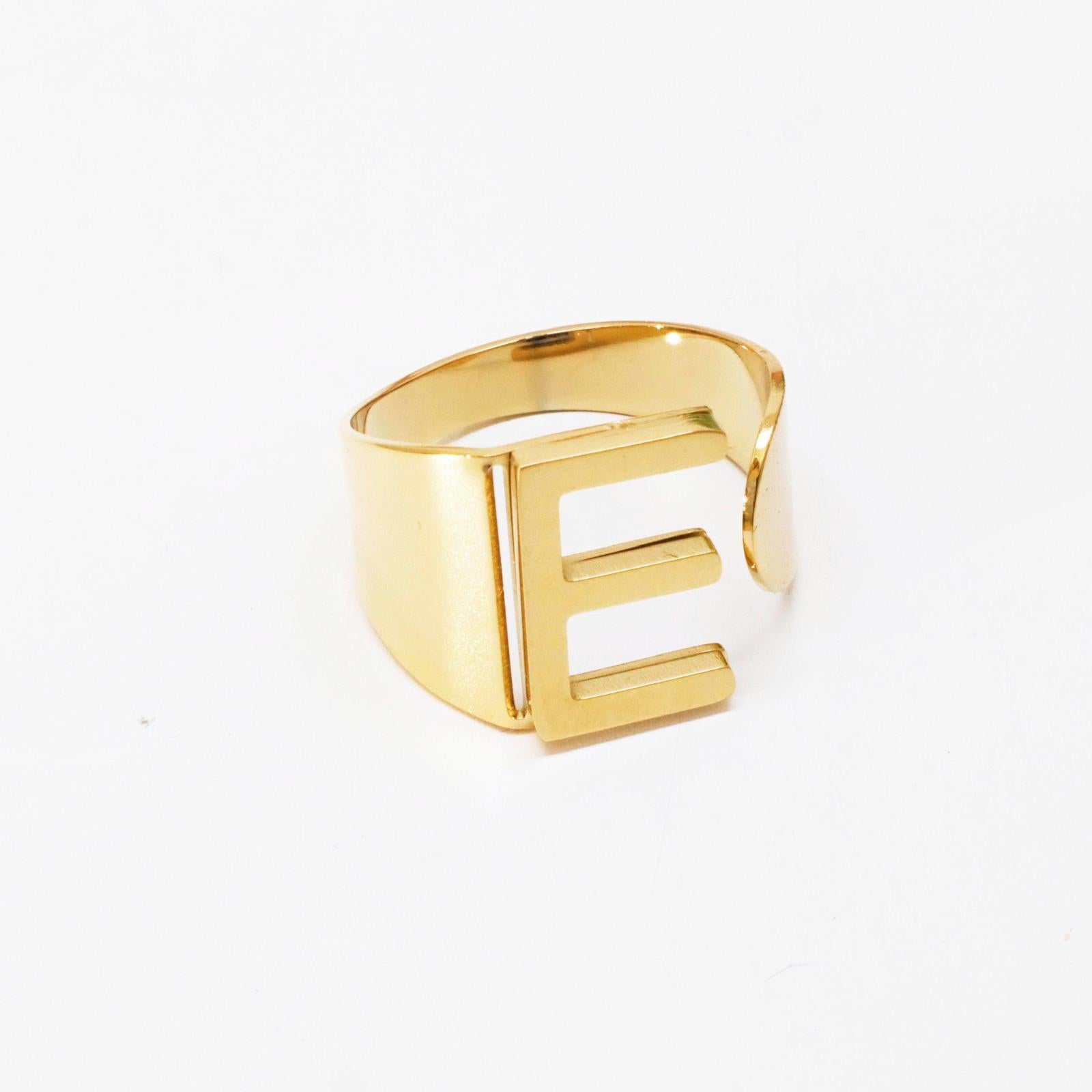 Anillo personalizado letter | Scar
