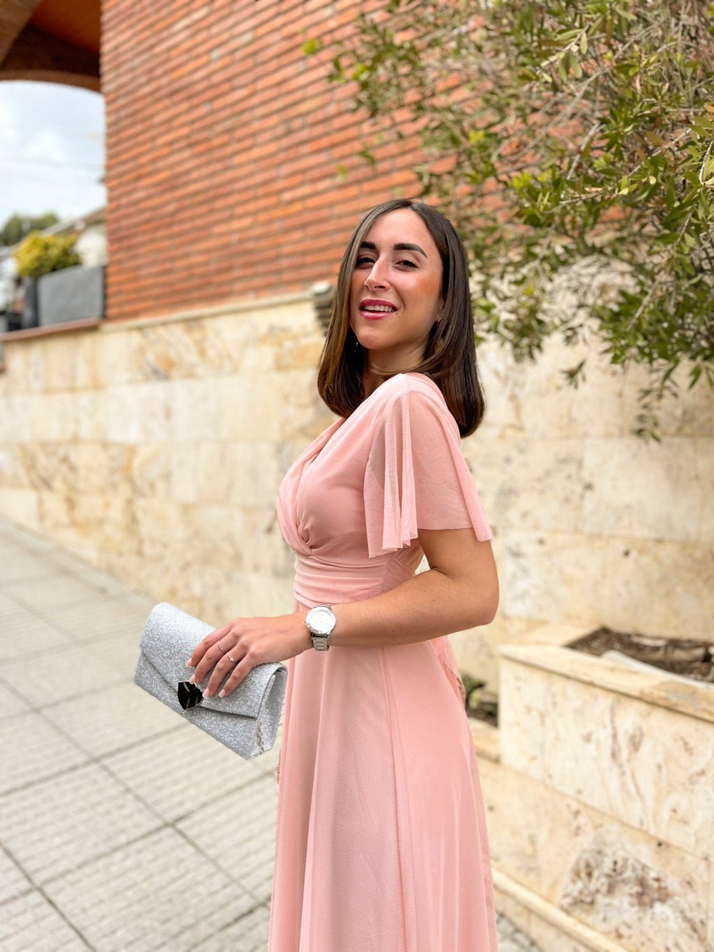 Vestido tulle manga rosa